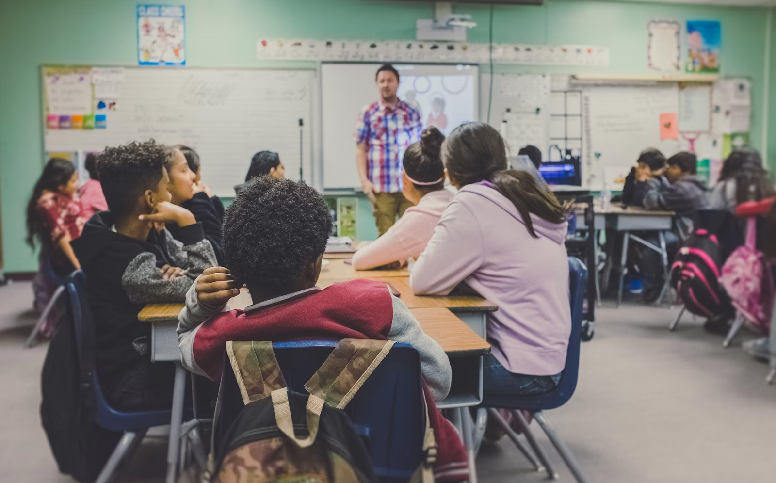 Estudiantes de Ciencias de la Educación